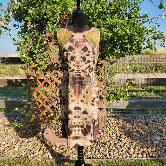 Connected Apparel Butterfly Camouflage Animal Print Women's Dress Size 8 EUC - Picture 5 of 9